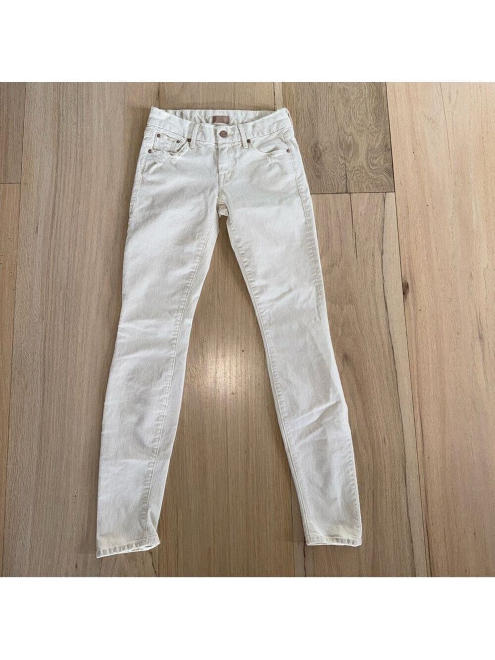 MOTHER The Looker Cream For A Day Jeans Size 24